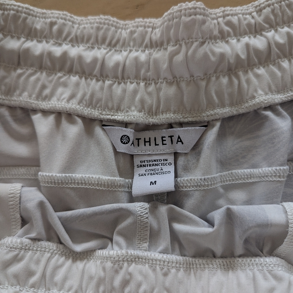 Athleta All Activity 3.5” Short Print Linerless Pockets - Picture 2 of 10